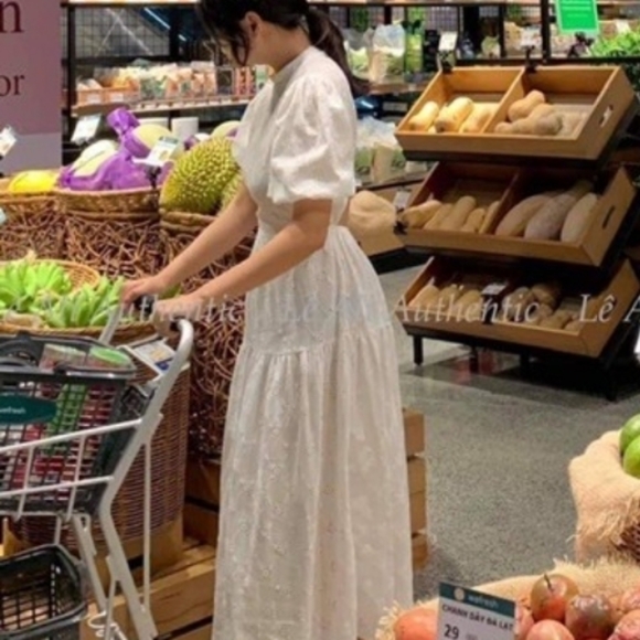 Zara textured voluminous open back dress - Picture 7 of 10